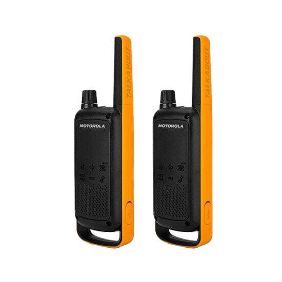 Motorola T82 TalkAbout Extreme Walkie Talkie Twin Pack - Image 4