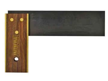 The Faithfull FAIST104 Professional Stripping Knife 64mm is ideal for professionals, featuring a durable blade and the Faithfull brand name on the handle for reliable use in woodworking and decorating tasks.