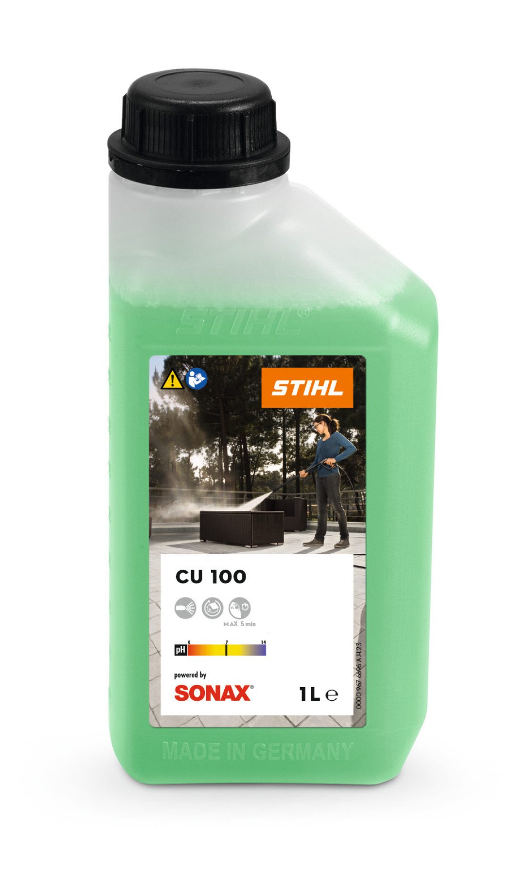 A 1-liter bottle of STIHL CU 100 cleaning solution with a black cap and green liquid, featuring a person cleaning outdoor furniture on the label.