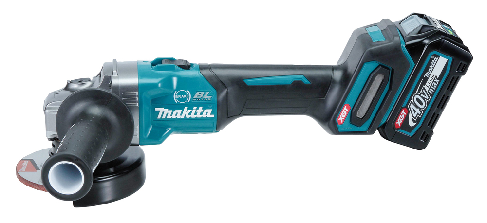 The Makita DHP487SF 18v Combi Drill includes a 3ah battery and charger, ideal for various tasks and use with other Makita tools.